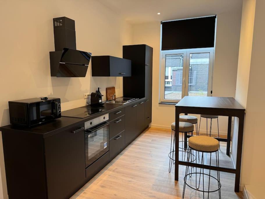 Urbanchic Appartement Cosy 1B Lieja Exterior foto